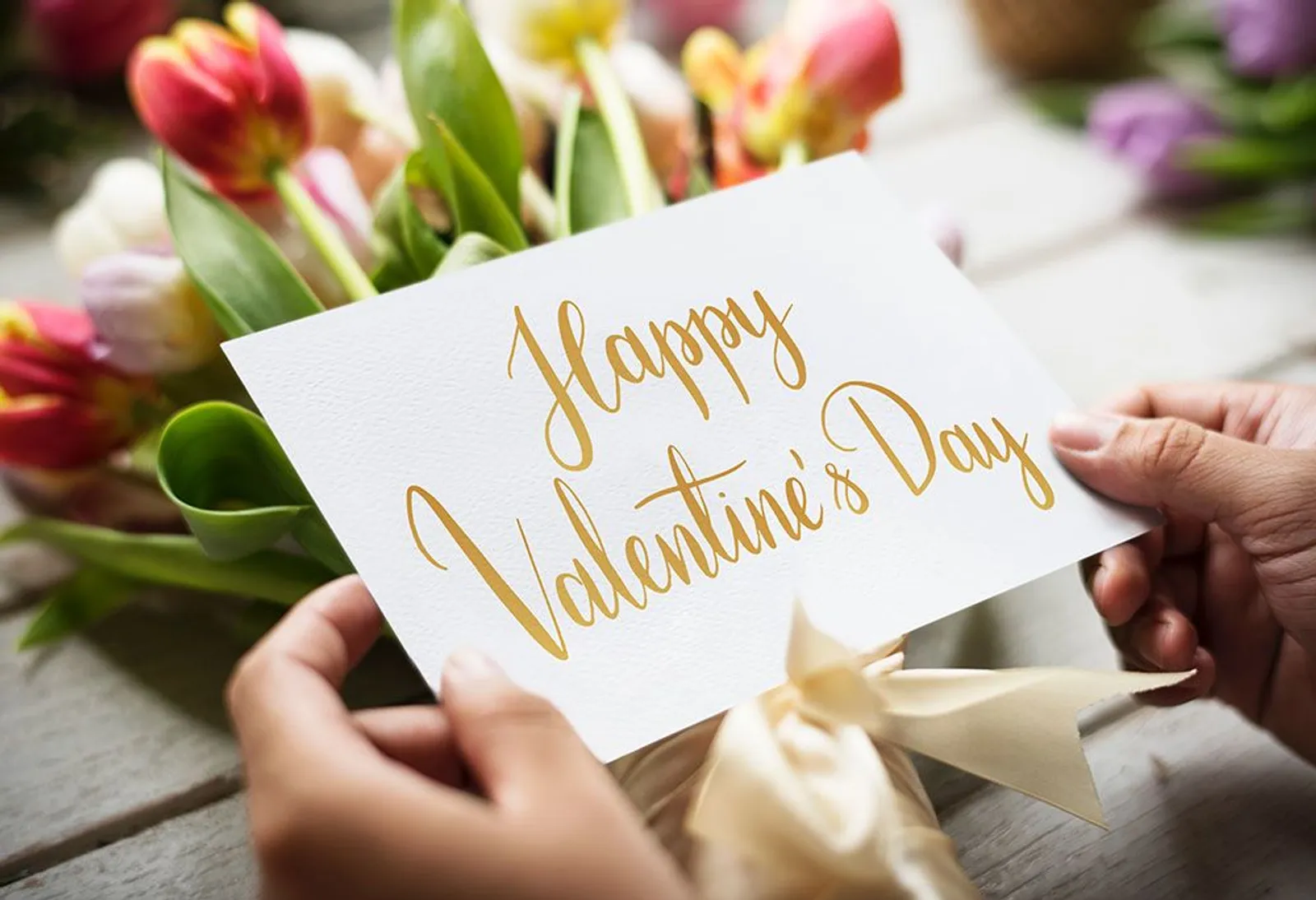 5 Cara Romantis Merayakan Hari Valentine untuk Pasangan LDR