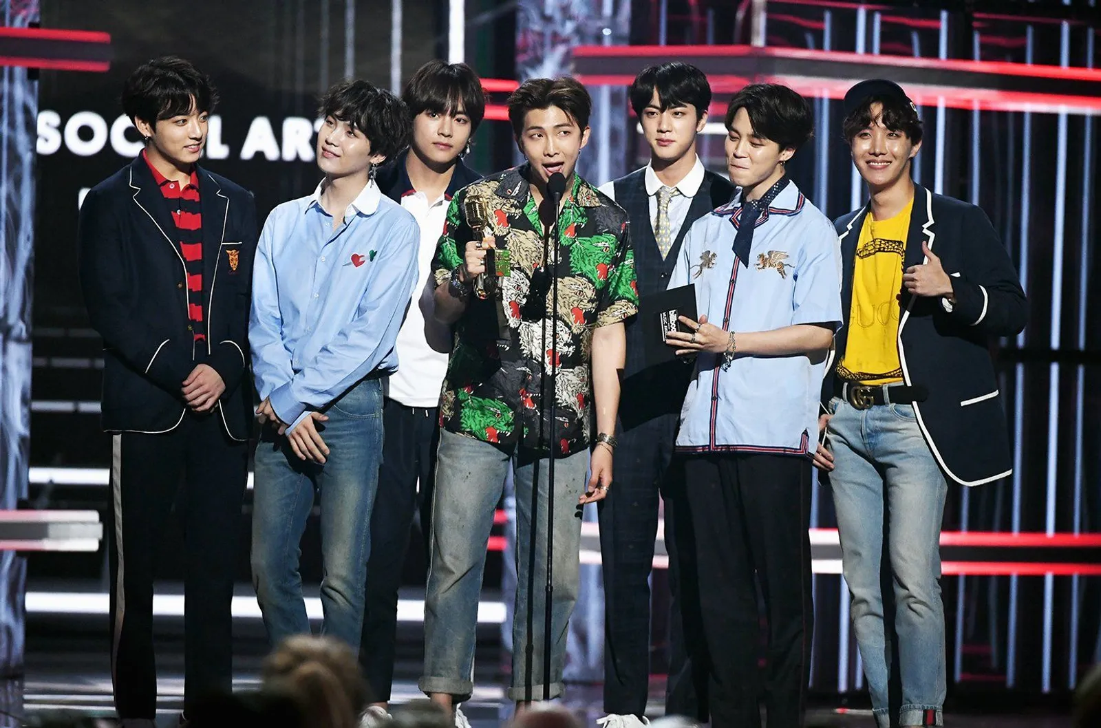 Bukan Hanya BTS, 3 Musisi Kpop Ini Ikut Ramaikan Grammy Awards 2019