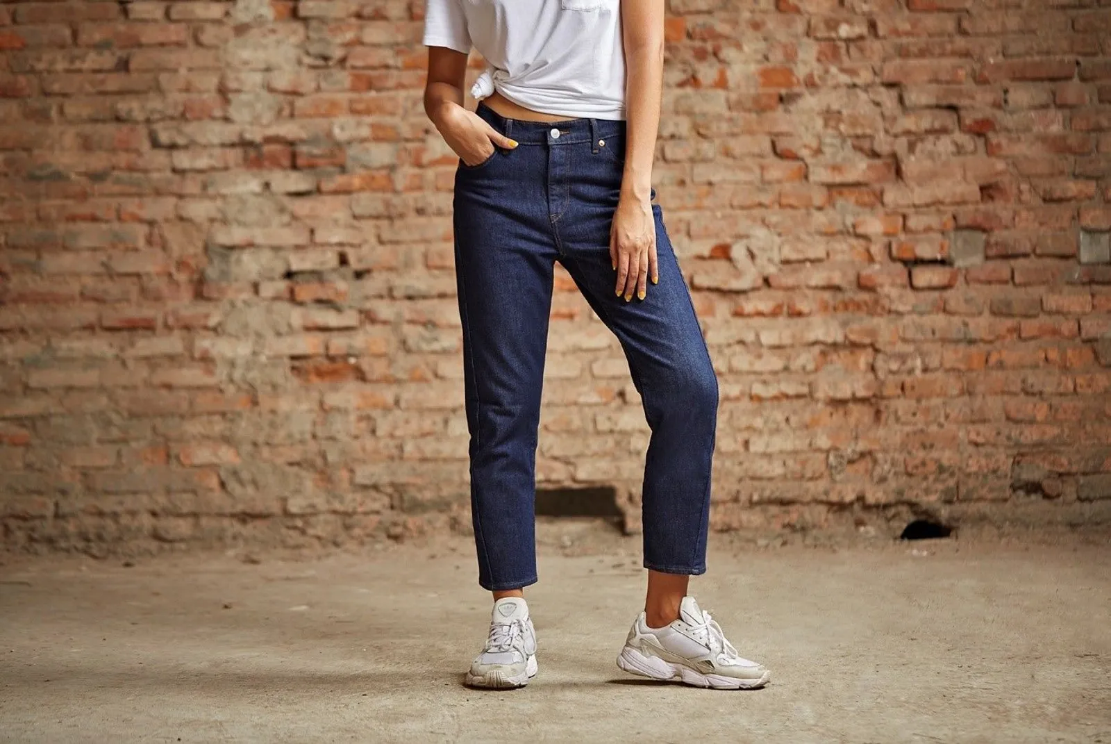 5 Alasan Kenapa Pakai Celana Jeans Gak Akan Pernah Salah 