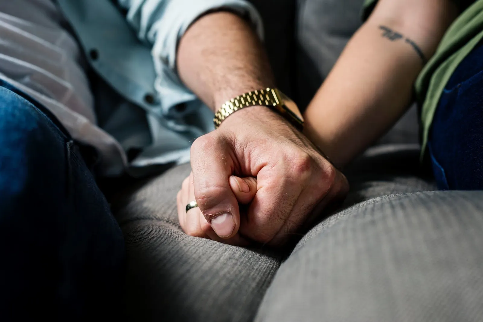 7 Hal yang Dilakukan Para Pasangan Sibuk Supaya Hubungan Tetap Awet