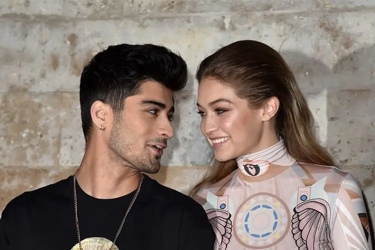 Gigi Hadid Foto dengan Chanyeol EXO, Zayn Malik Buat Tweet Manis 