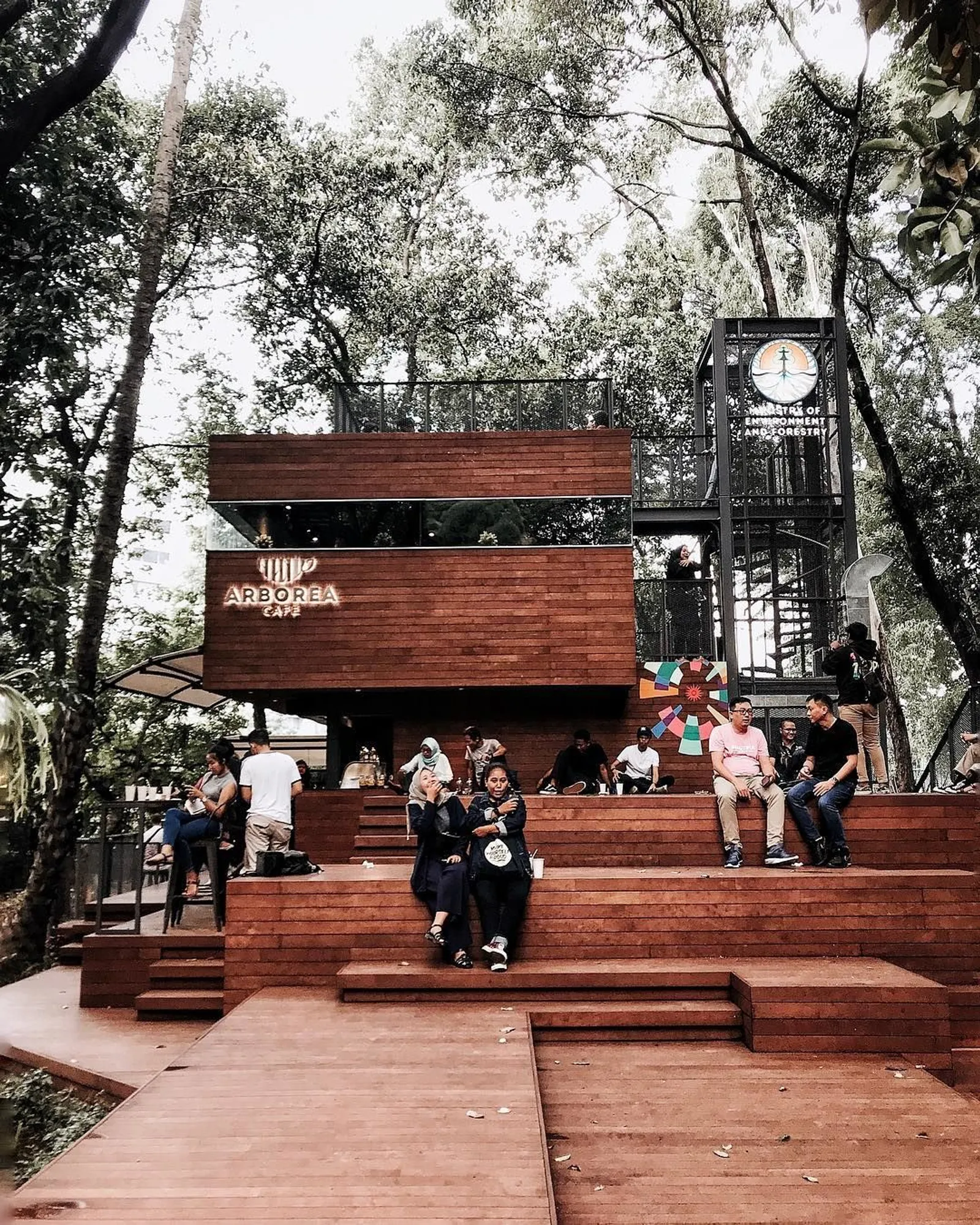 Fakta Unik Cafe Nan Teduh di Pusat Kota Jakarta