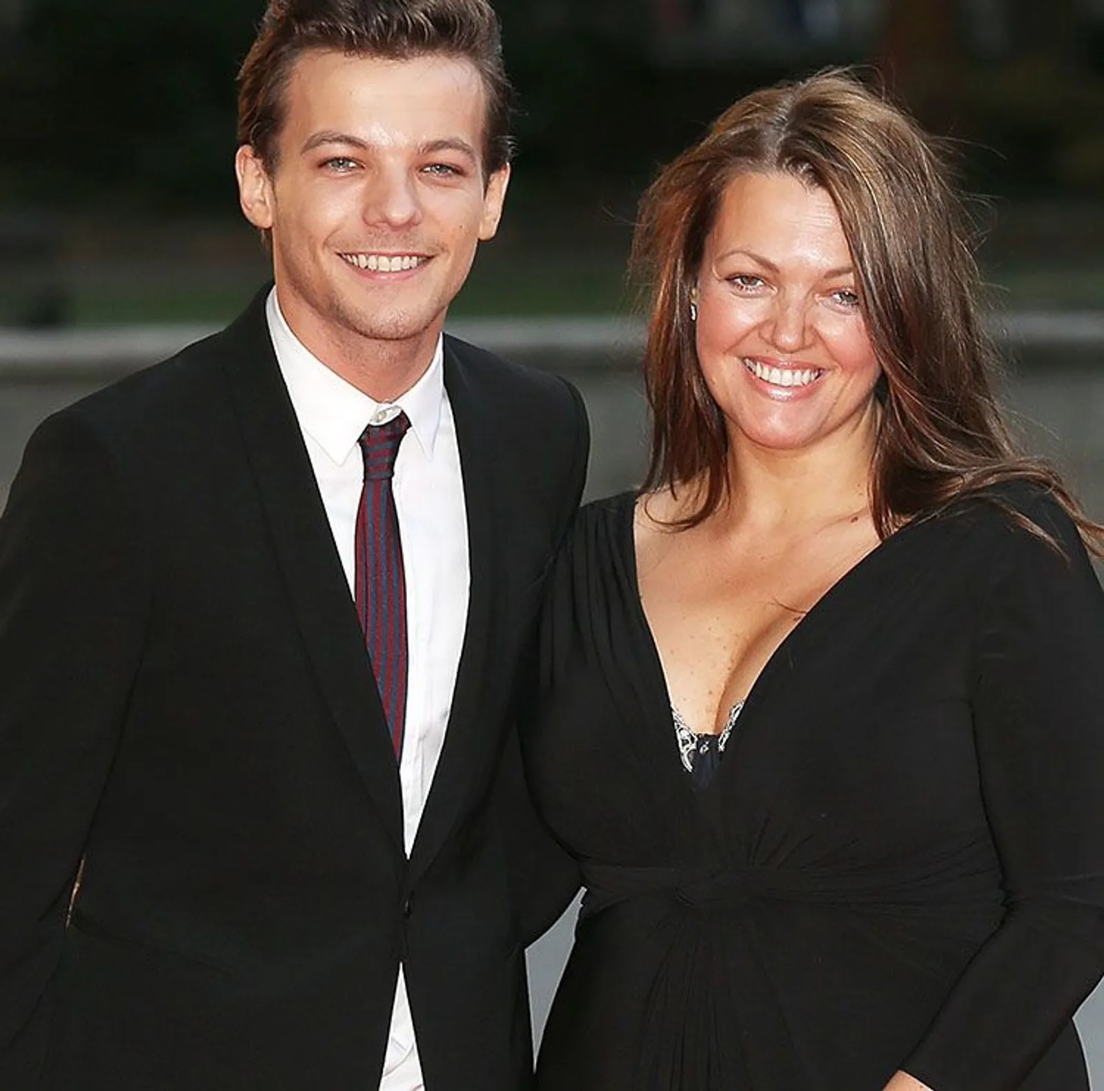 Serangan Jantung, Adik Louis Tomlinson 'One Direction' Meninggal Dunia