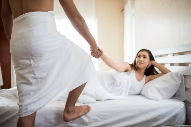 Perempuan Lebih Menyukai Seks dalam Keadaan Gelap? Ini Alasannya