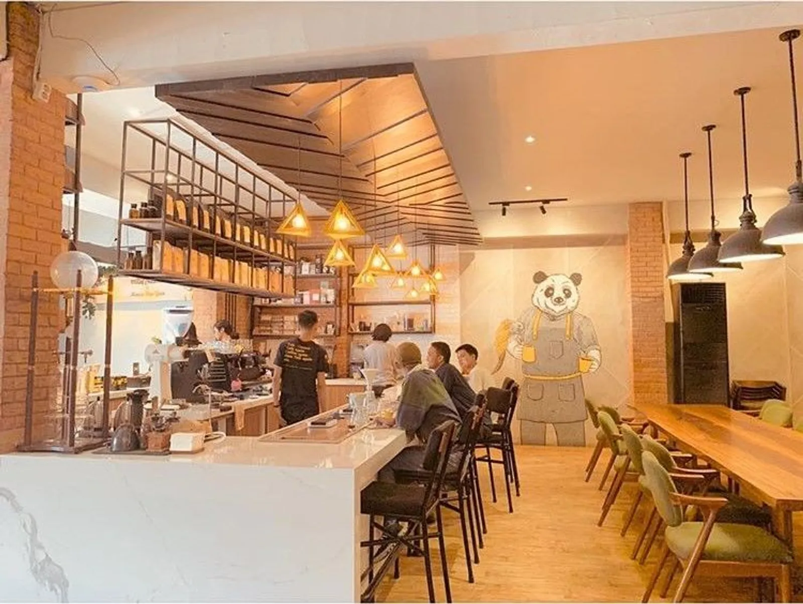 Tak Kalah Dengan Jakarta, Coffee Shop di Semarang Ini Wajib Datangi