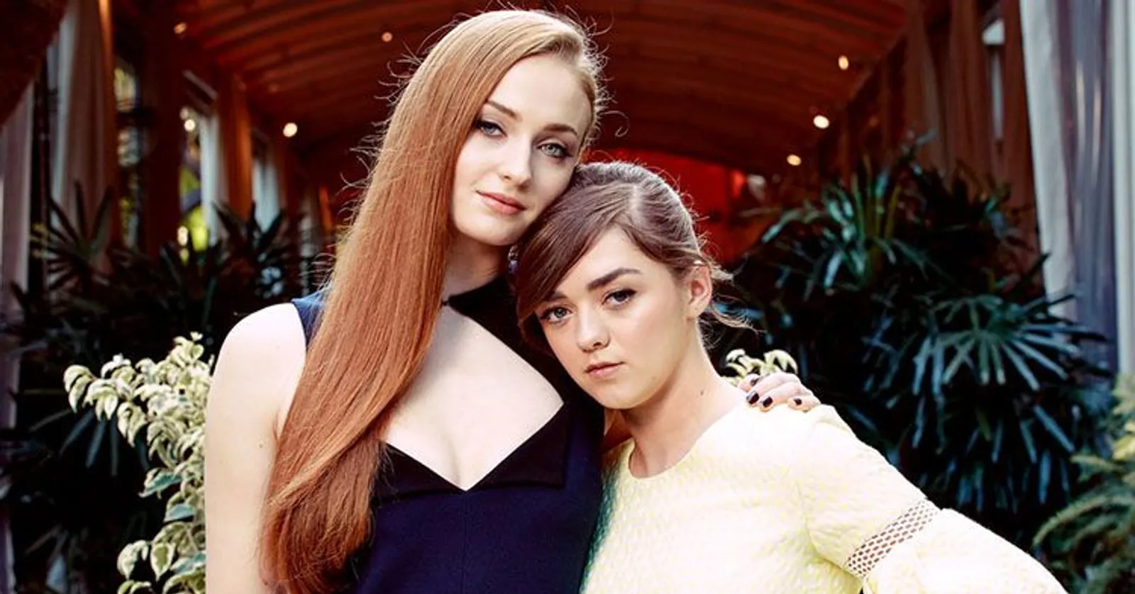 Persahabatan Maisie Williams dan Sophie Turner di Luar Game of Thrones