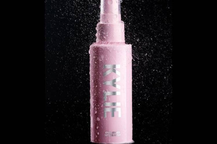 Ini Produk Terbaru Dari Kylie Cosmetics Yang Wajib Kamu Miliki