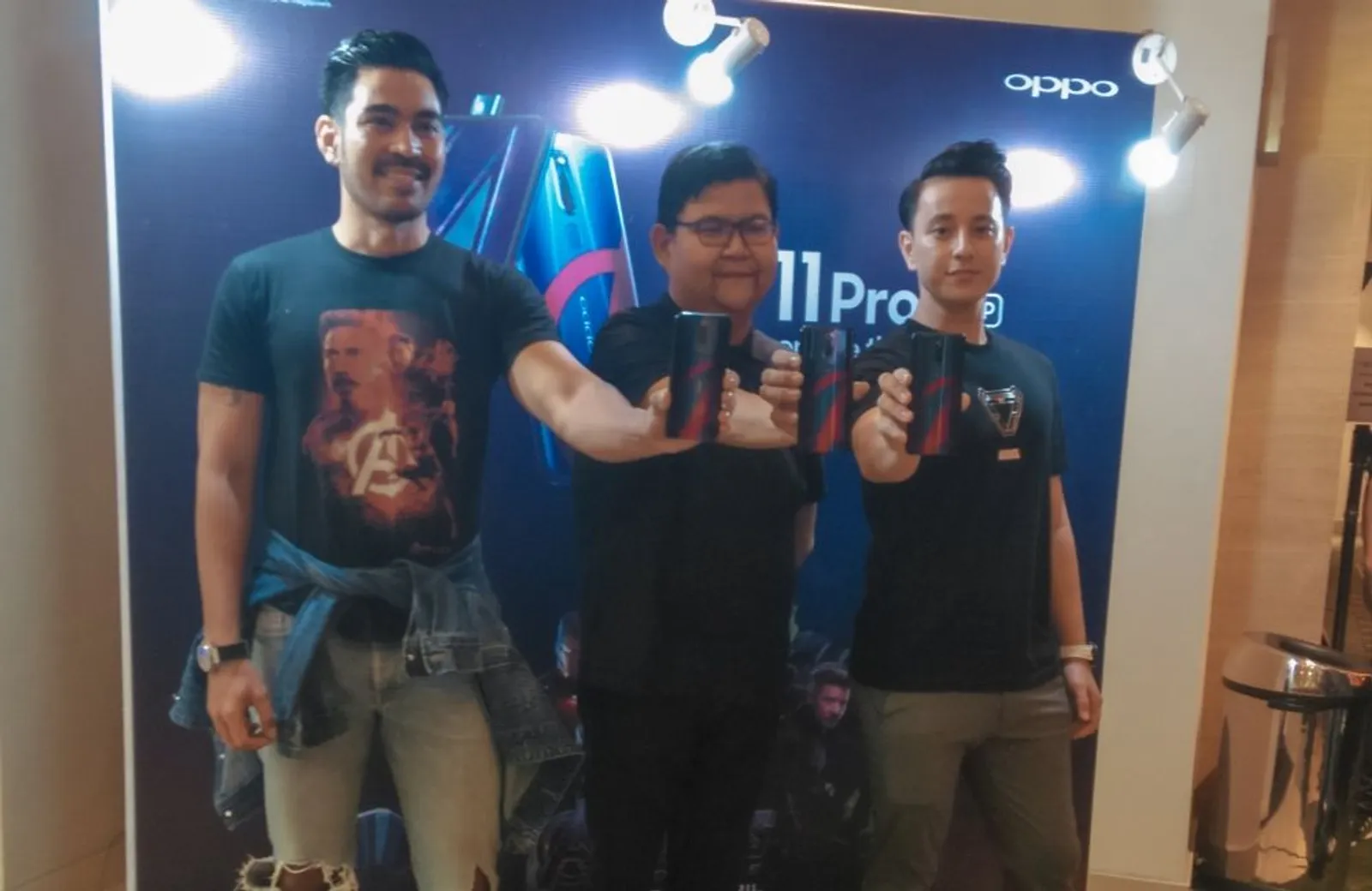 Edisi Terbatas! OPPO F11 Pro Avengers Kerja Sama dengan Marvel Studios