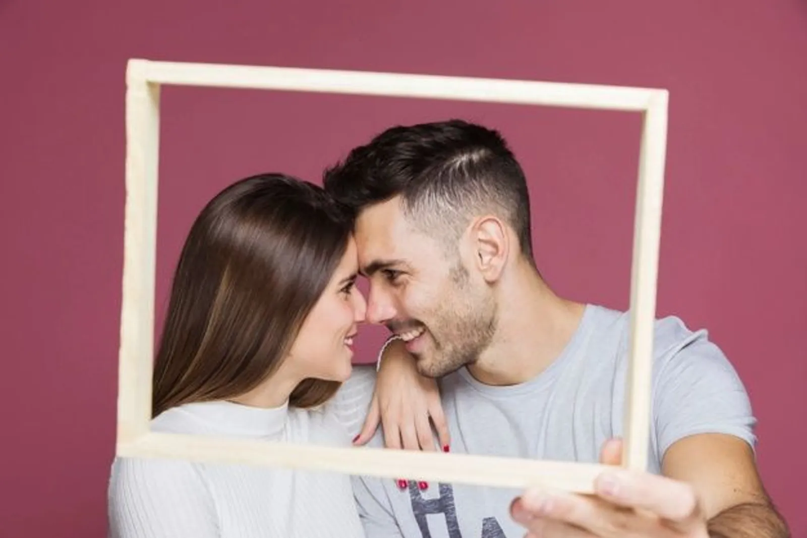 Tanya 6 Hal Ini pada Pasanganmu untuk Mengukur Kesetiaannya