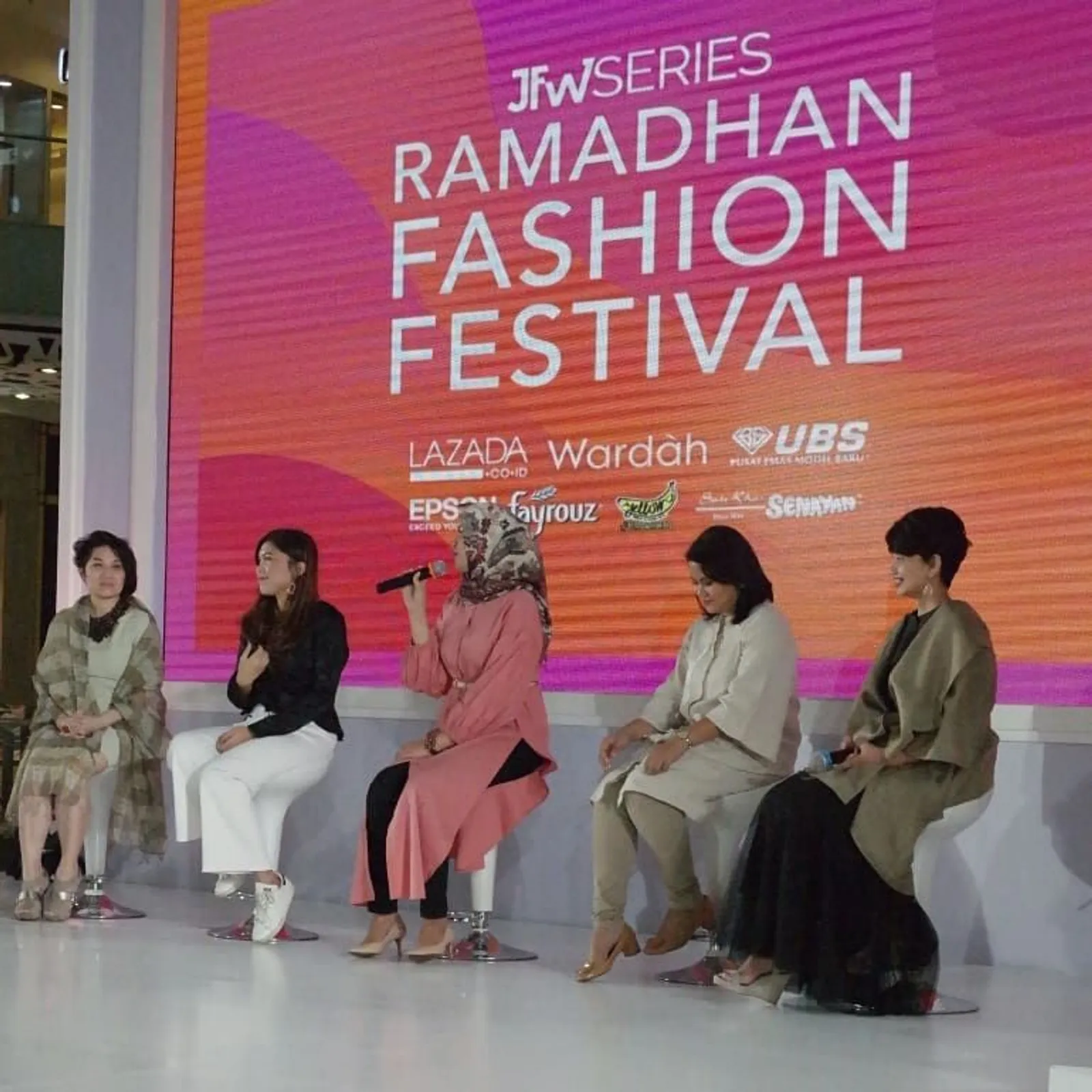 Ramadhan Fashion Festival: Tampilkan Sederet Karya Desainer Lokal