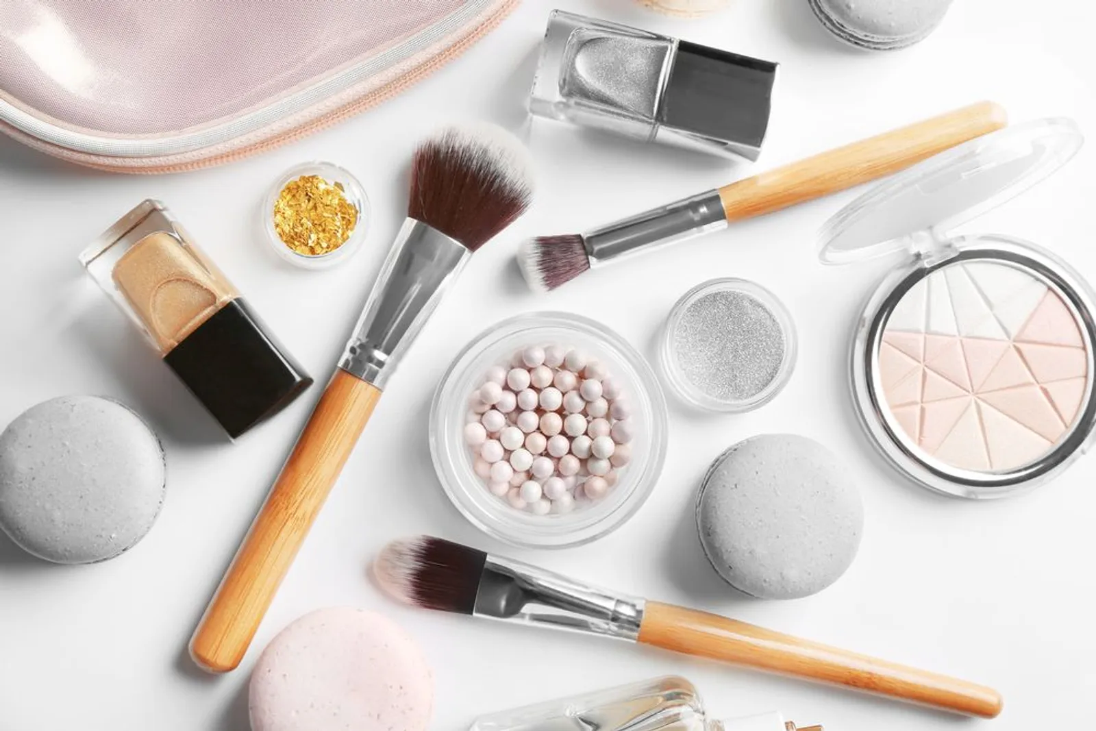 Kreatif Yuk! Ini 6 Produk Makeup Multifungsi dengan Harga Terjangkau