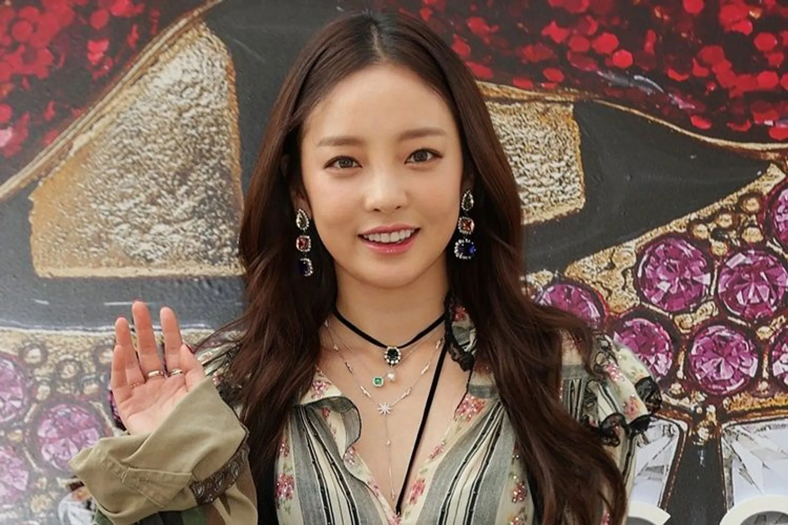 Kasus dengan Mantan Pacar, Inikah Alasan Goo Hara Coba Bunuh Diri?