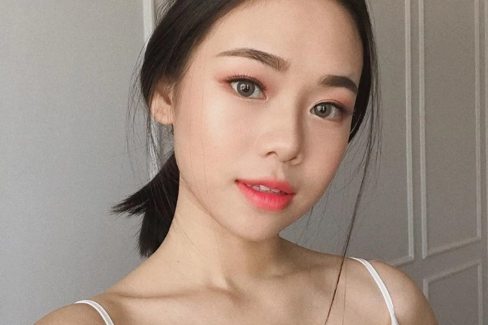 7 Inspirasi Makeup Liburan a la Beauty Vlogger