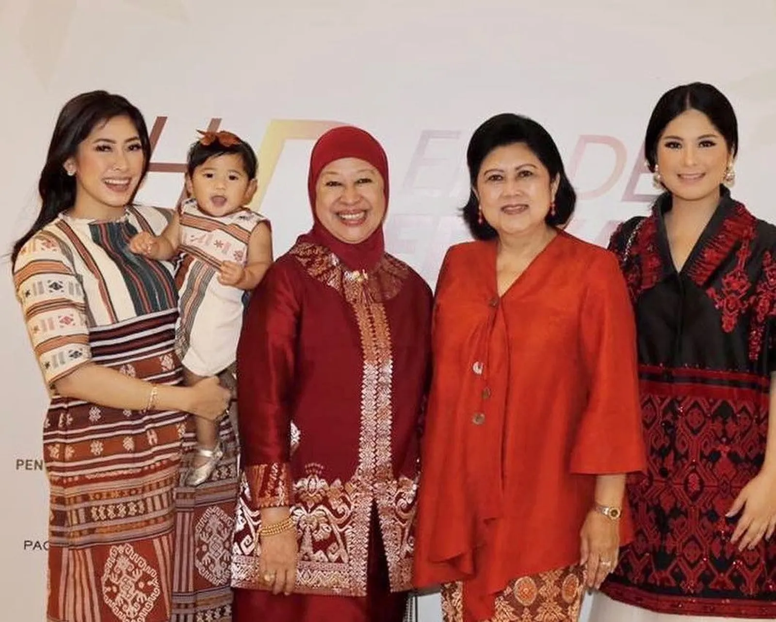 Selalu Memesona, Ini 5 Potret Ani Yudhoyono dan Keluarga Semasa Hidup