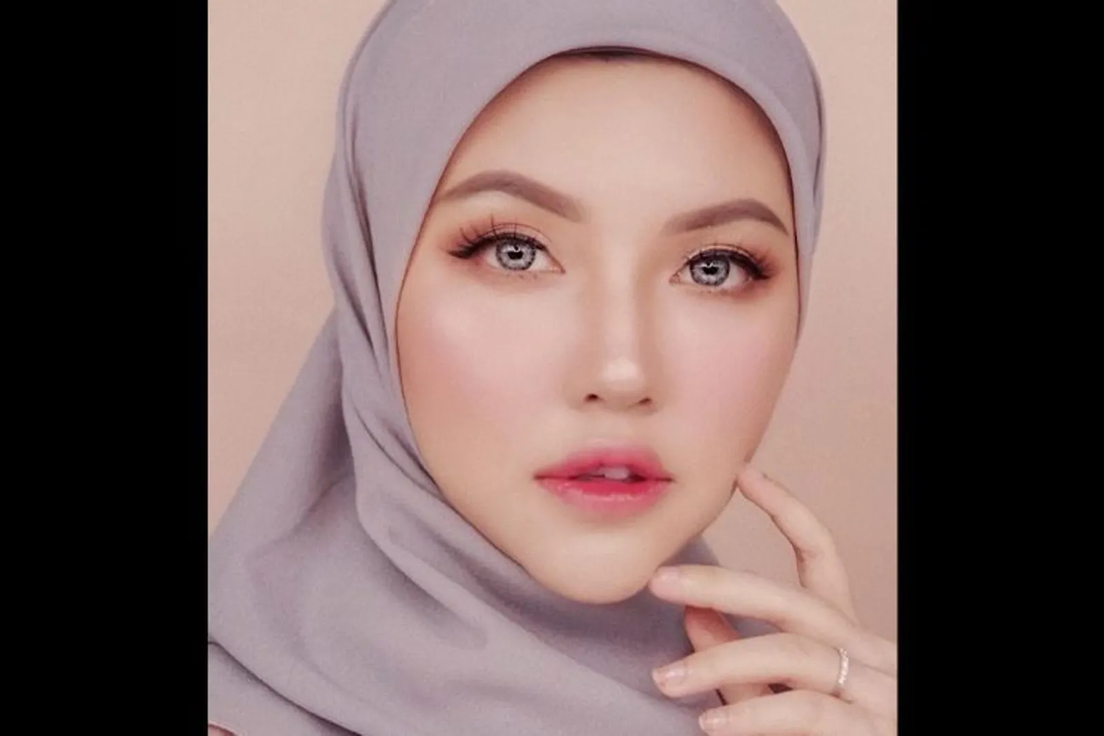Contek 7 Gaya Makeup Lebaran Versi Beauty Influencer Ini Yuk!