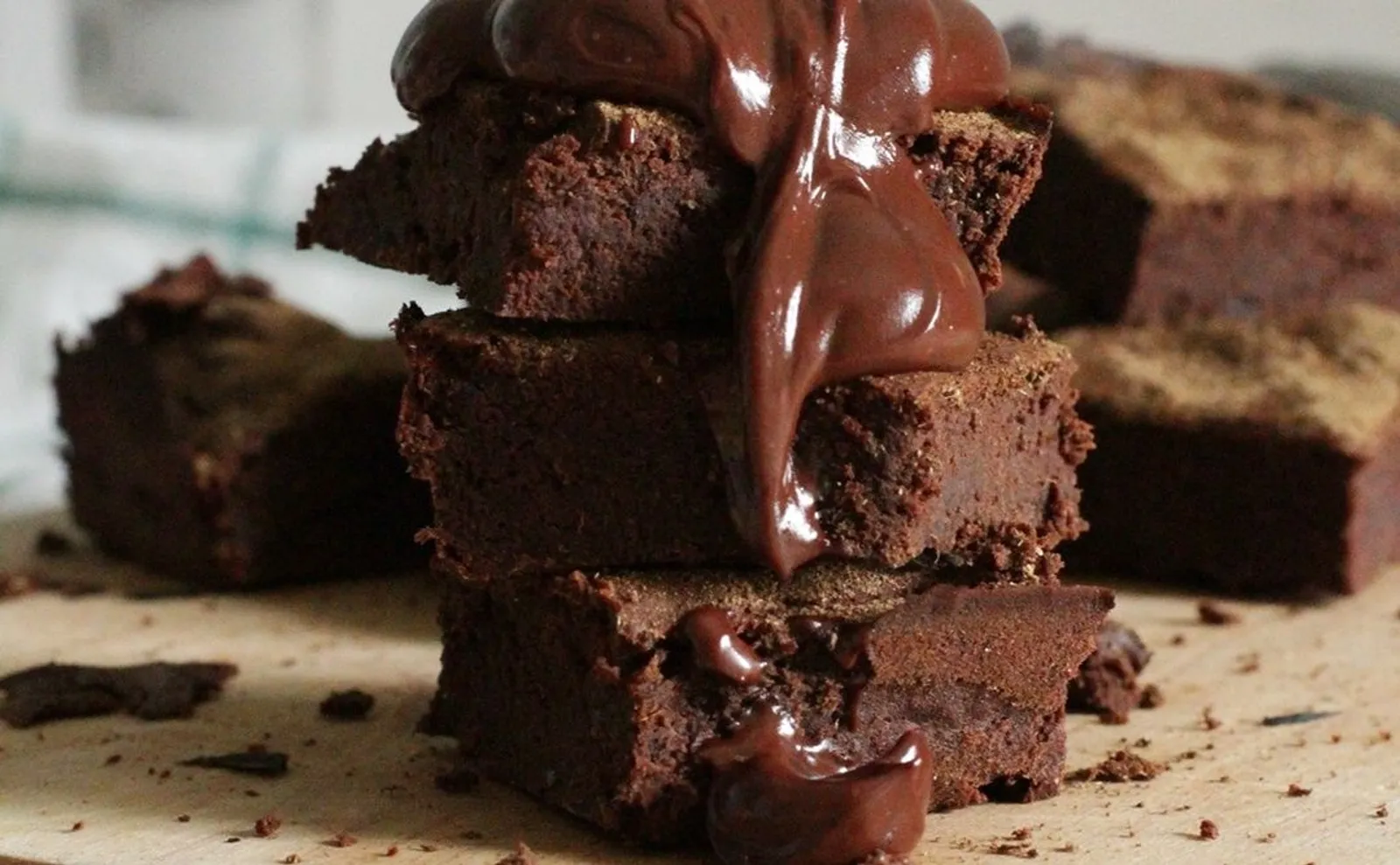 Resep Membuat Kue Brownies Kukus Cokelat Lumer
