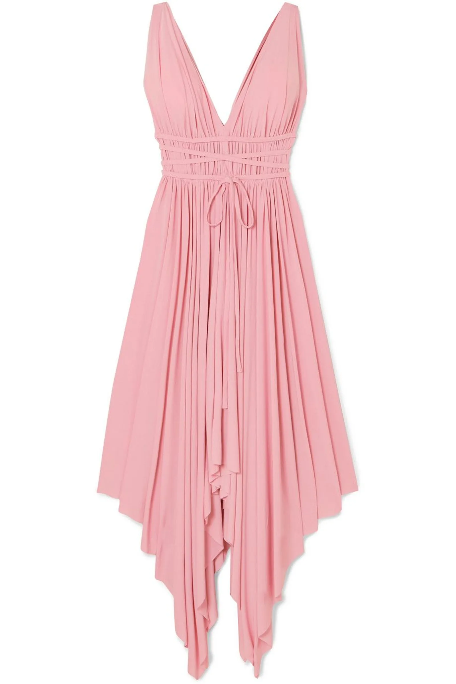 #PopbelaOOTD: Bukan Tipikal Pink Dress yang Romantis