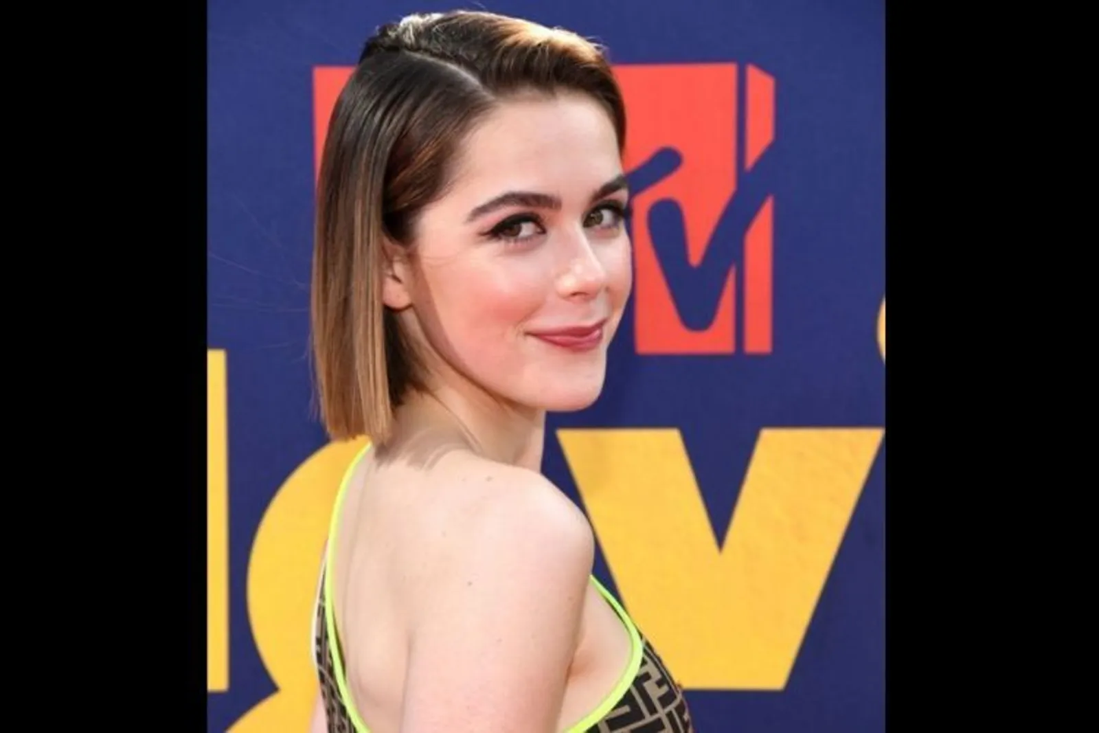 7 Gaya Makeup Pencuri Perhatian di MTV Movie & TV Awards 2019