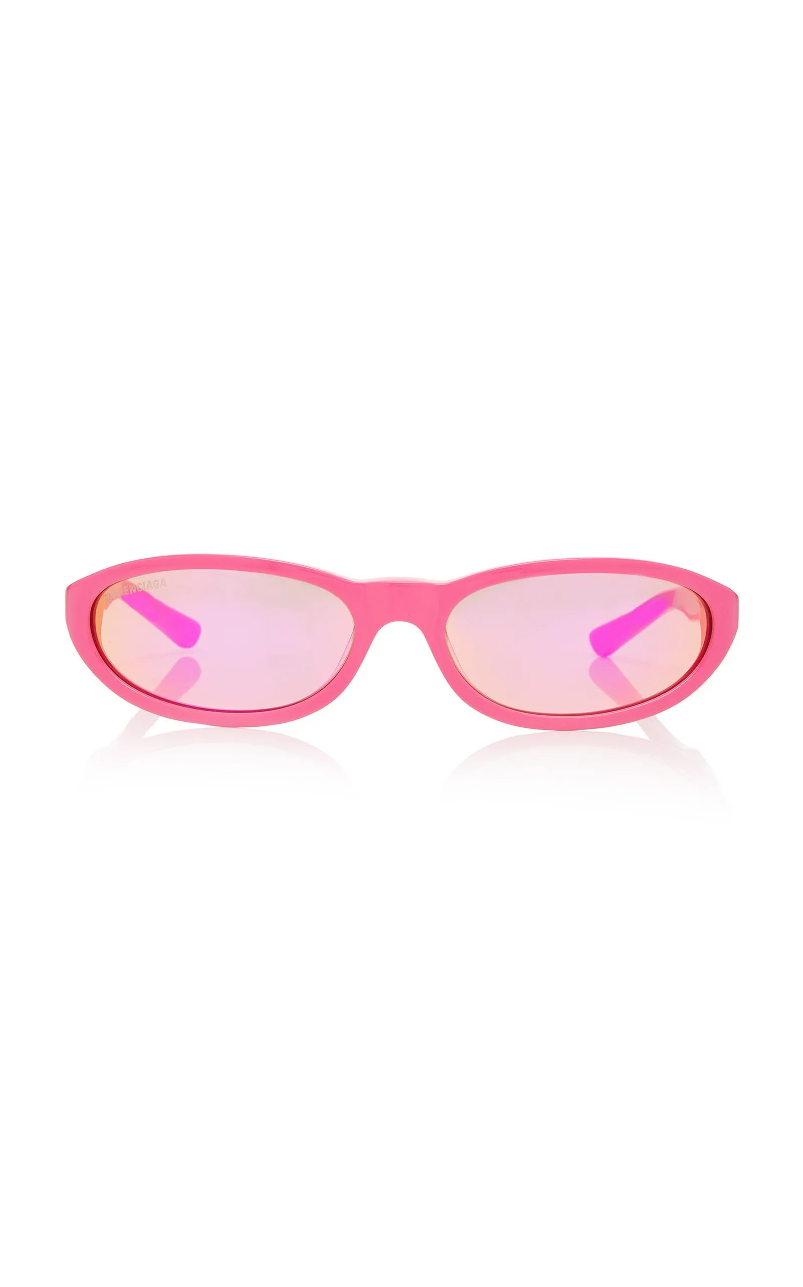 #PopbelaOOTD: Kacamata Pink untuk Gaya Musim Panas yang Maksimal
