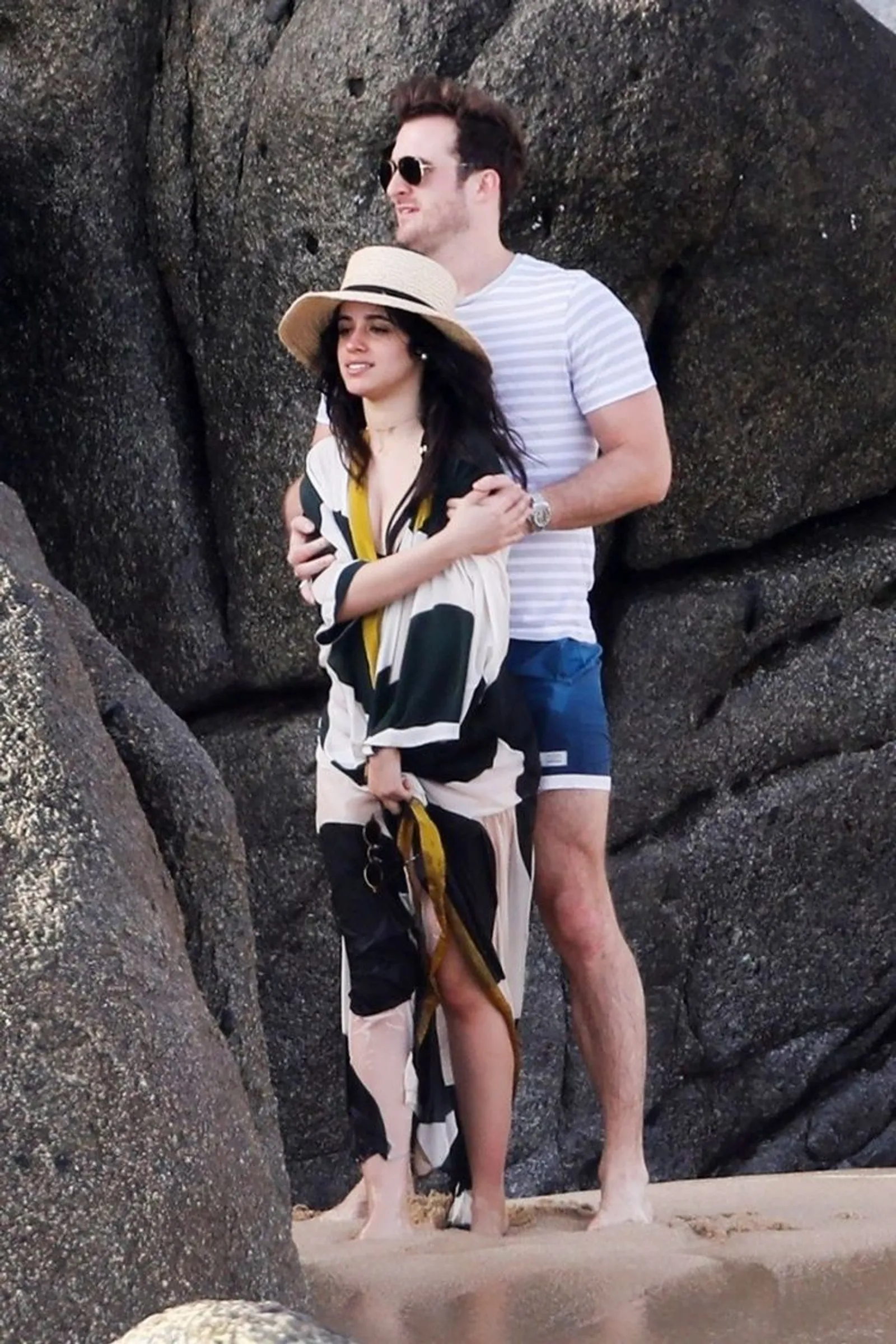 Sedih, Ini Kisah Cinta Camila Cabello & Matthew Hussey Sebelum Putus