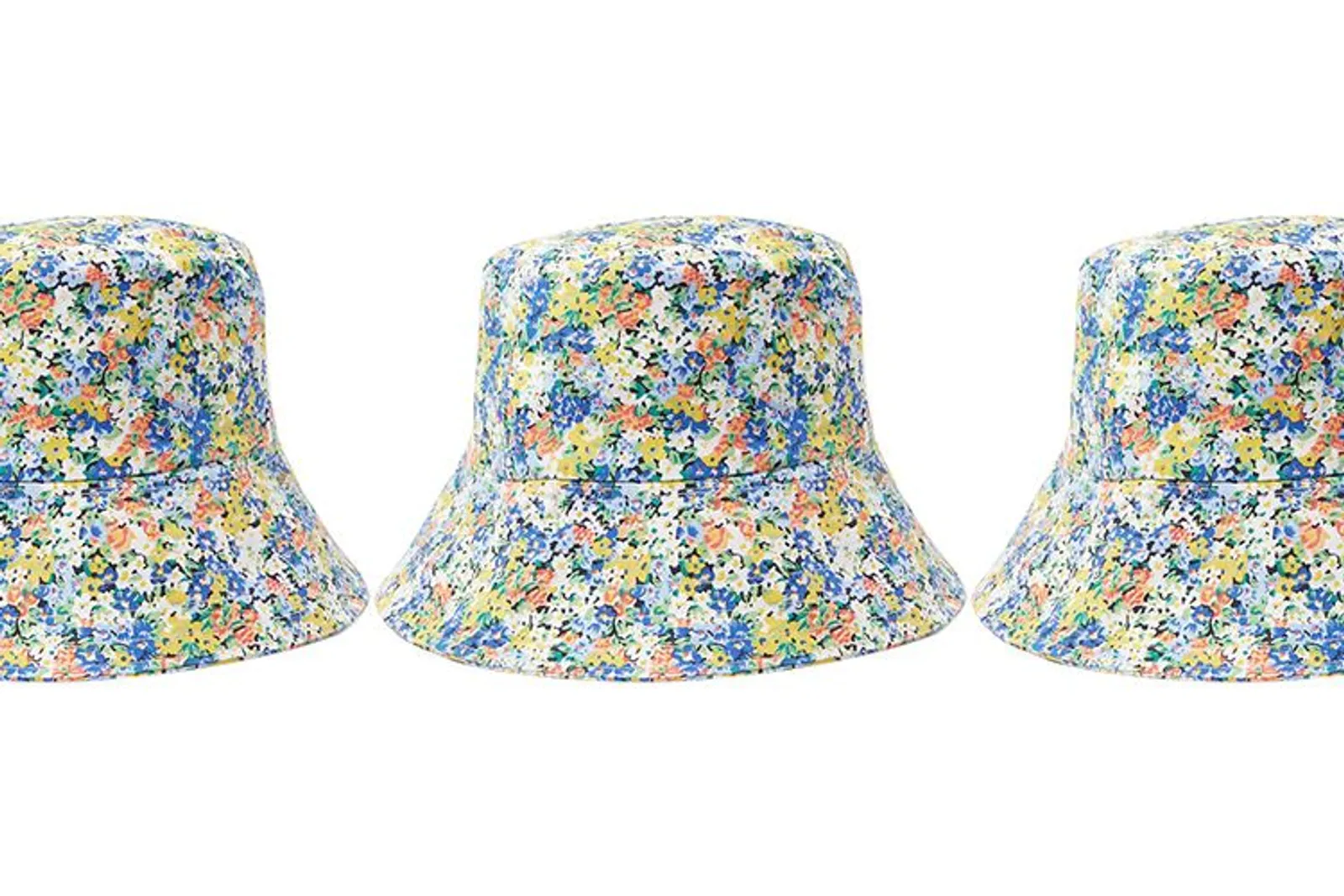 #PopbelaOOTD: Bucket Hat yang Cocok Dipadukan dengan Summer Dress