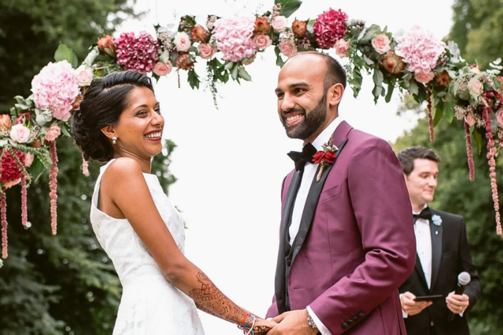 Bikin Terkejut, Inilah 13 Tradisi Pernikahan di Dunia