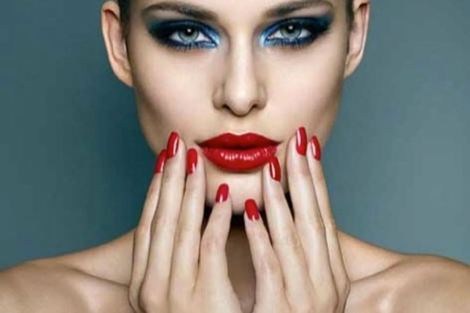 3 Bahan Berbahaya yang Terdapat pada Lipstik