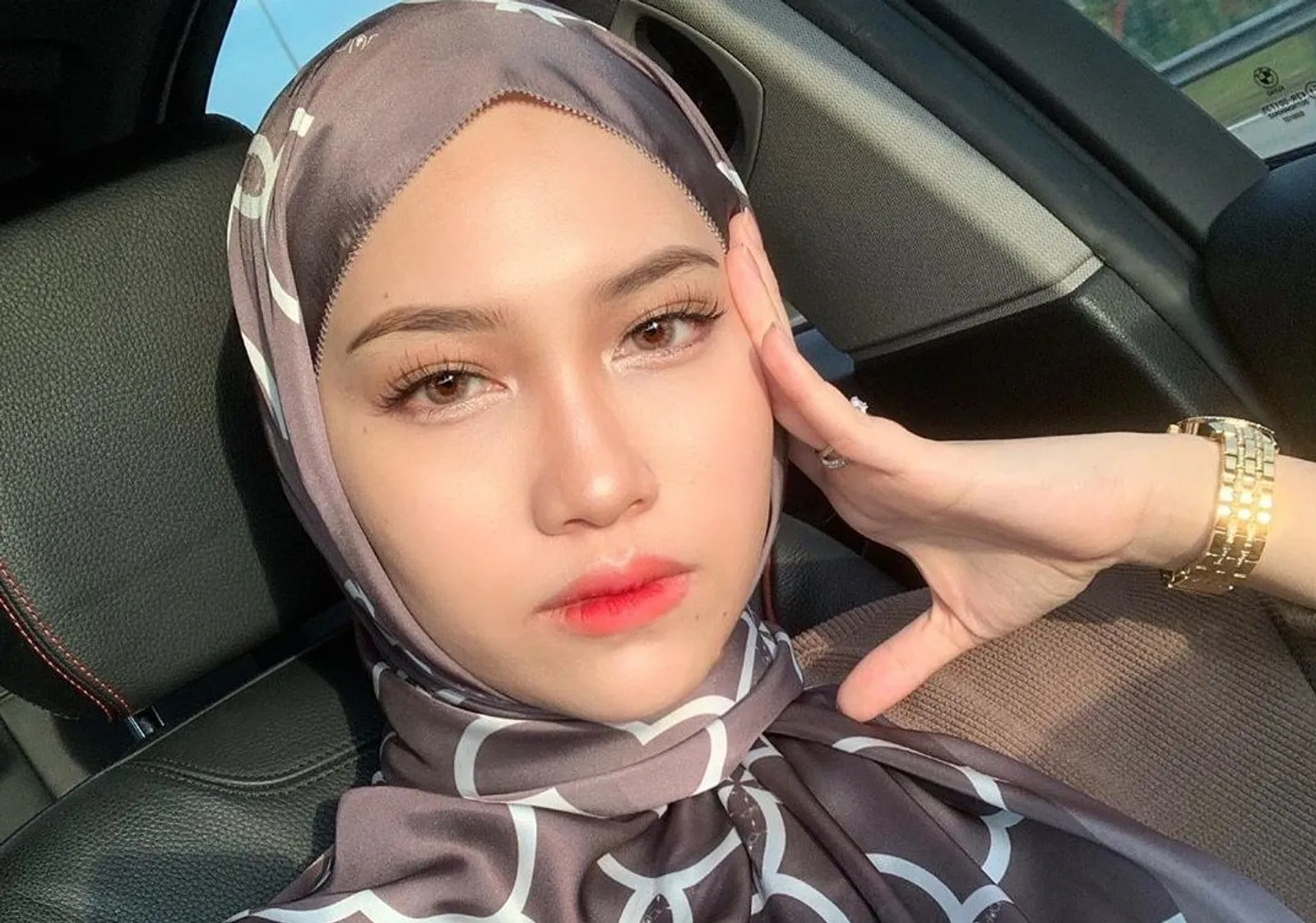 Top 15 Selebgram Hijabers Asal Malaysia