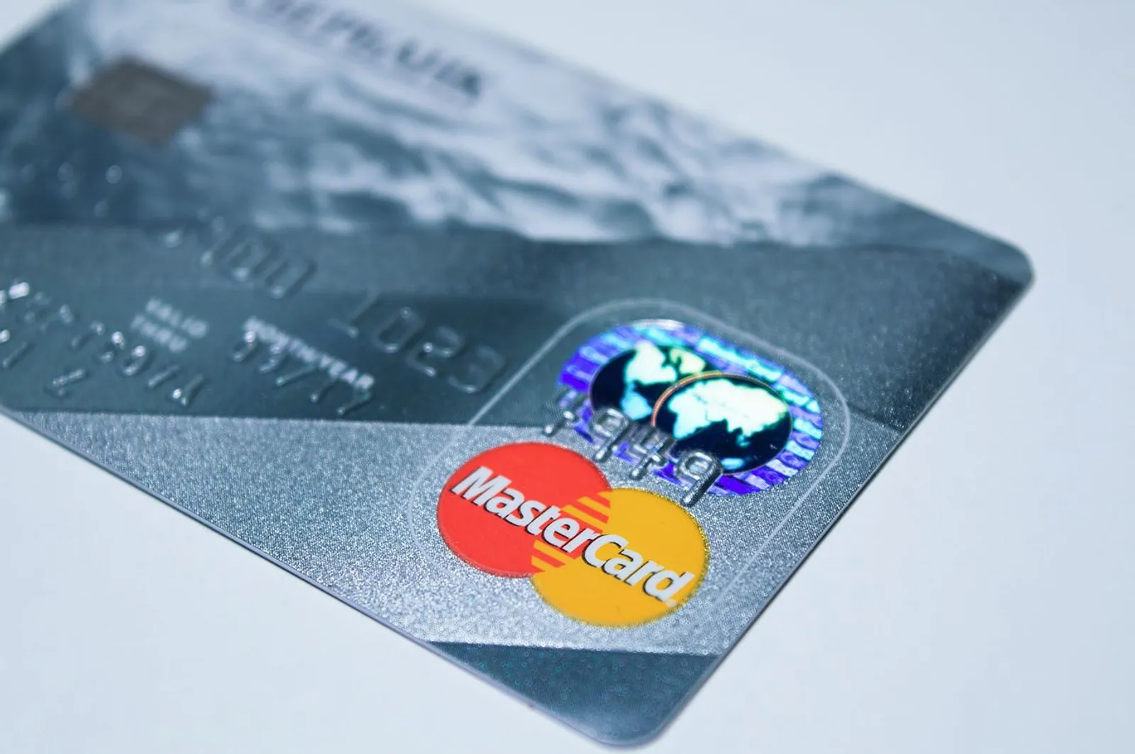 Jenis, Syarat Pengajuan dan Cara Buat Kartu Kredit BCA yang Mudah