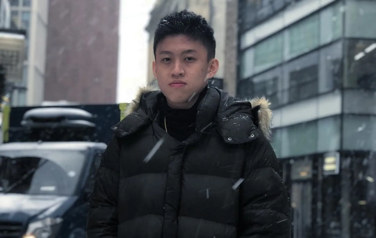 Bukan Hoax, Gojek Antar Pesanan Rich Brian Hingga ke New York