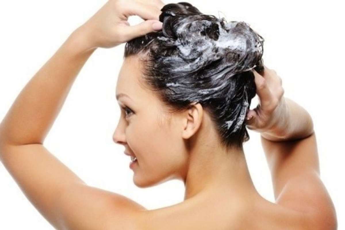 7 Cara Merawat Rambut Rusak Agar Sehat Kembali