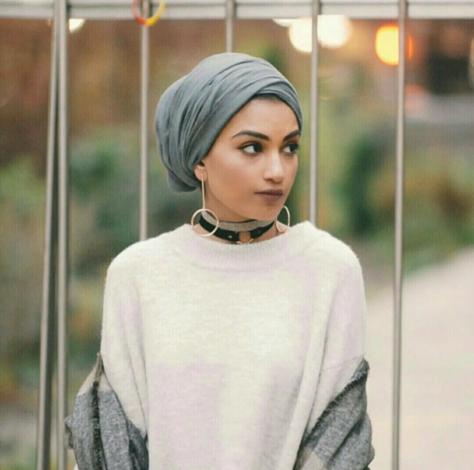 Cara Keren Mix N Match OOTD Khusus Hijab, Plus Ada Contekannya!