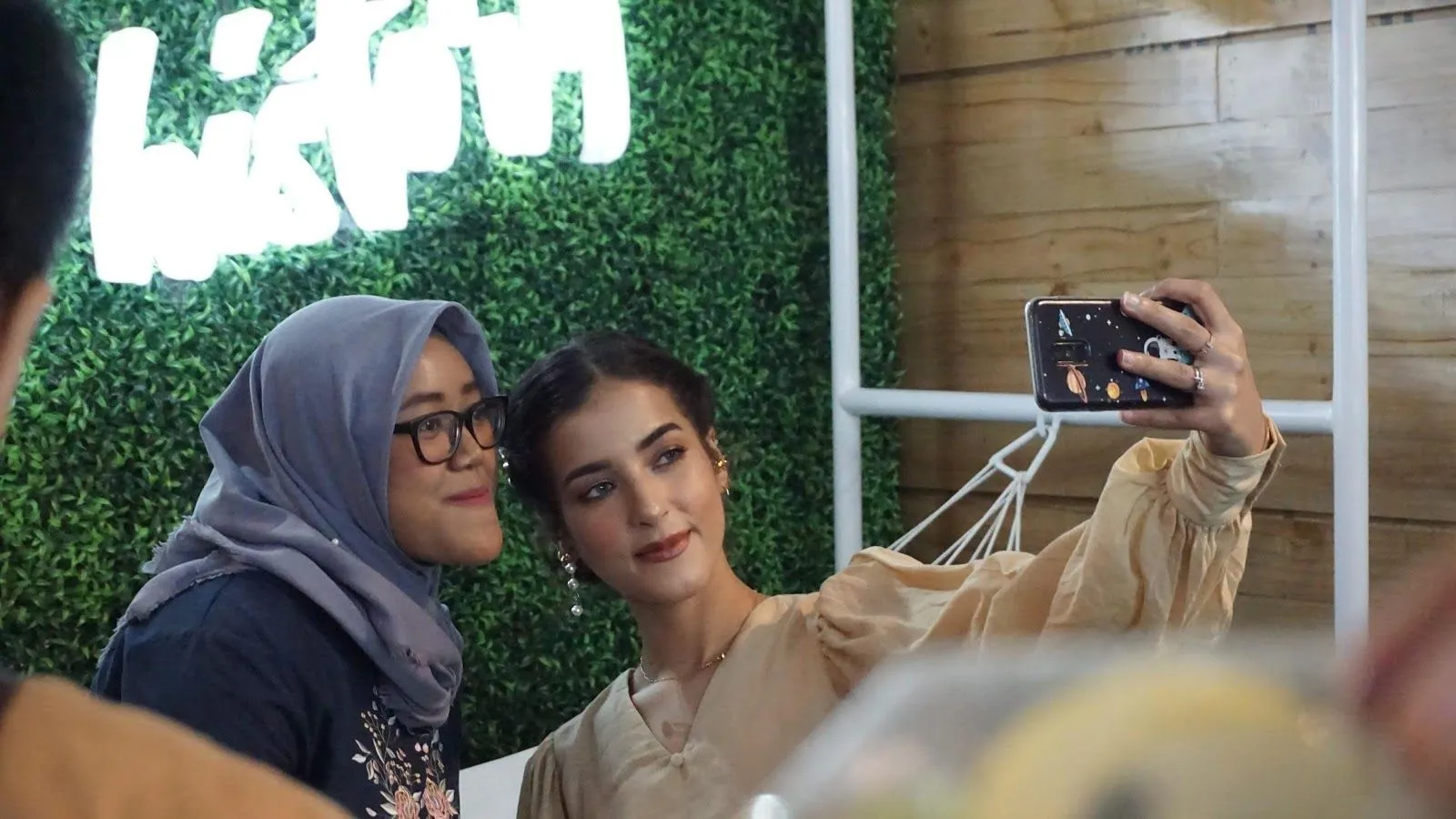 Avoskin Kasih 6 Kejutan untuk Beauty Enthusiasts di Jakarta X Beauty