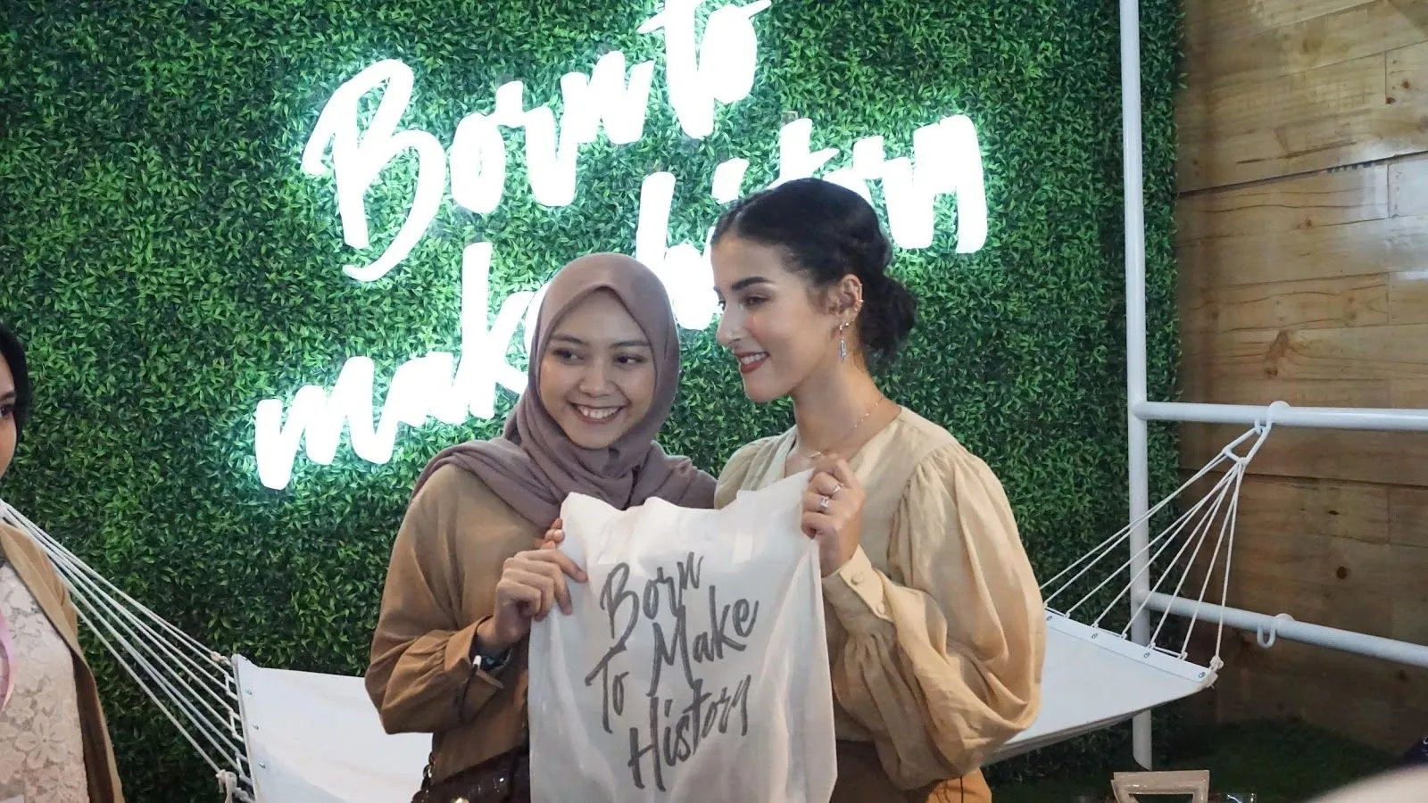 Avoskin Kasih 6 Kejutan untuk Beauty Enthusiasts di Jakarta X Beauty