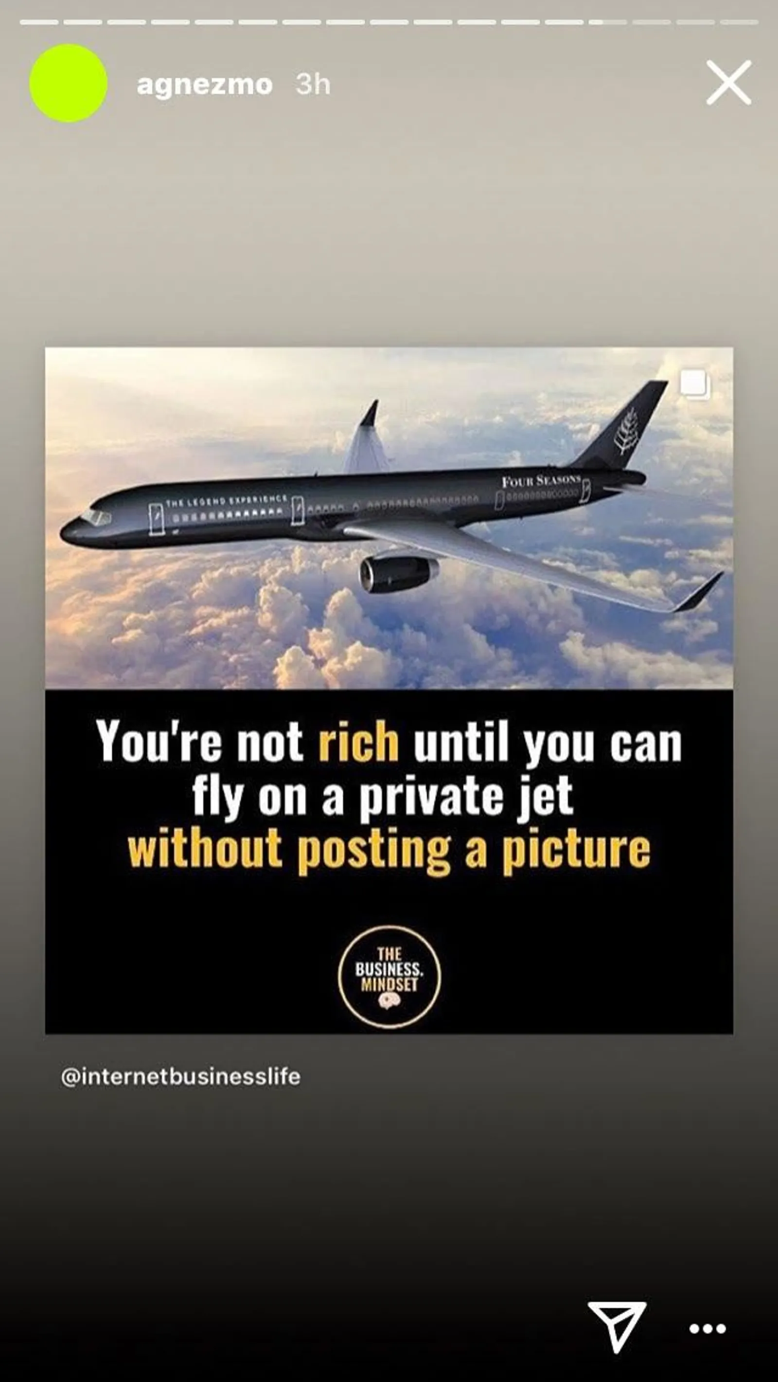 Agnez Mo Posting Konten yang Menohok Bagi Pengguna Private Jet 