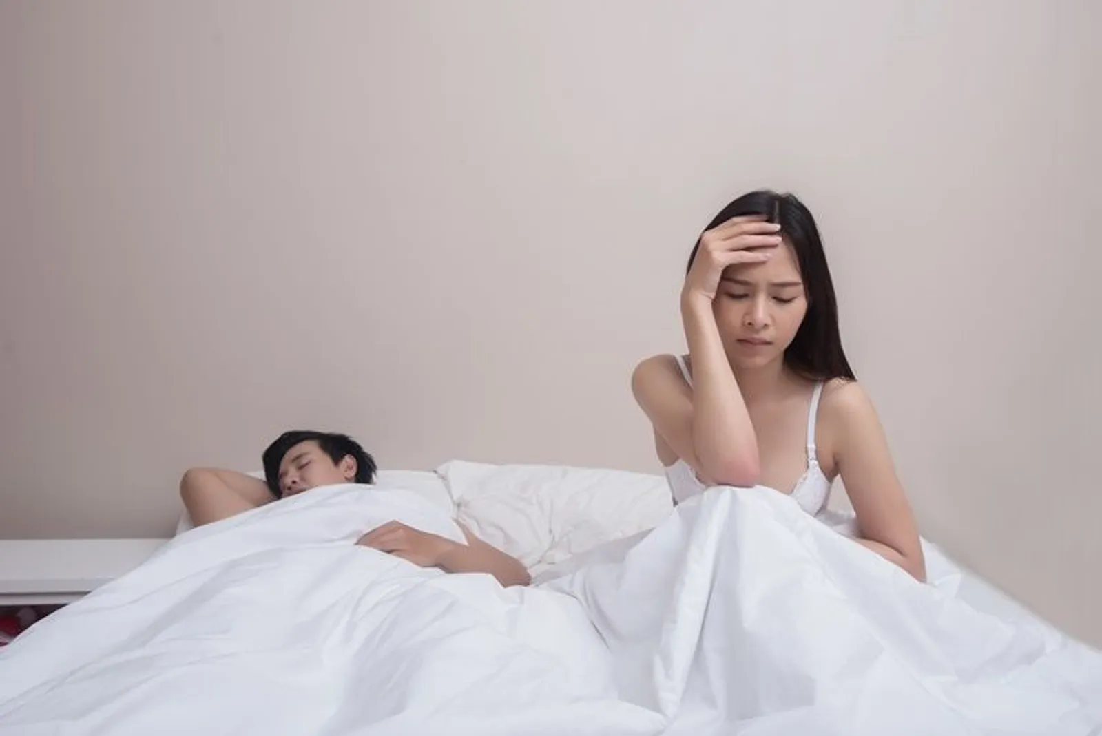 5 Perbedaan Penting Seks di Dunia Nyata vs di Film Porno