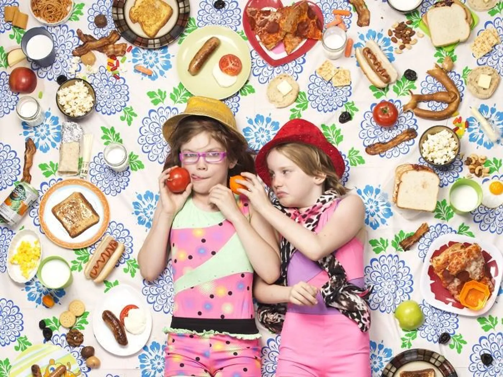 Deretan Foto Anak-Anak Beserta Makanan Berbagai Dunia