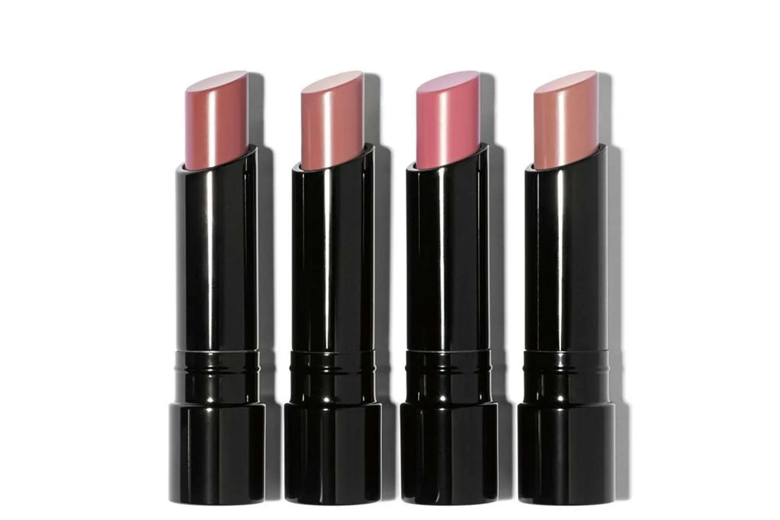 7 Pilihan Lipstik yang Cocok untuk Bibir Kering