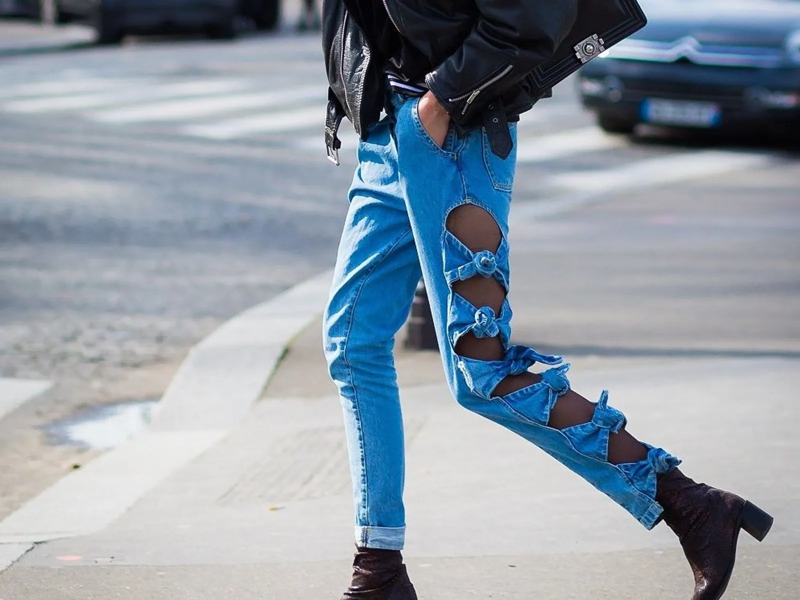 #PopbelaOOTD: Rekomendasi Celana Jeans yang Bikin Gaya Lebih Ekstra