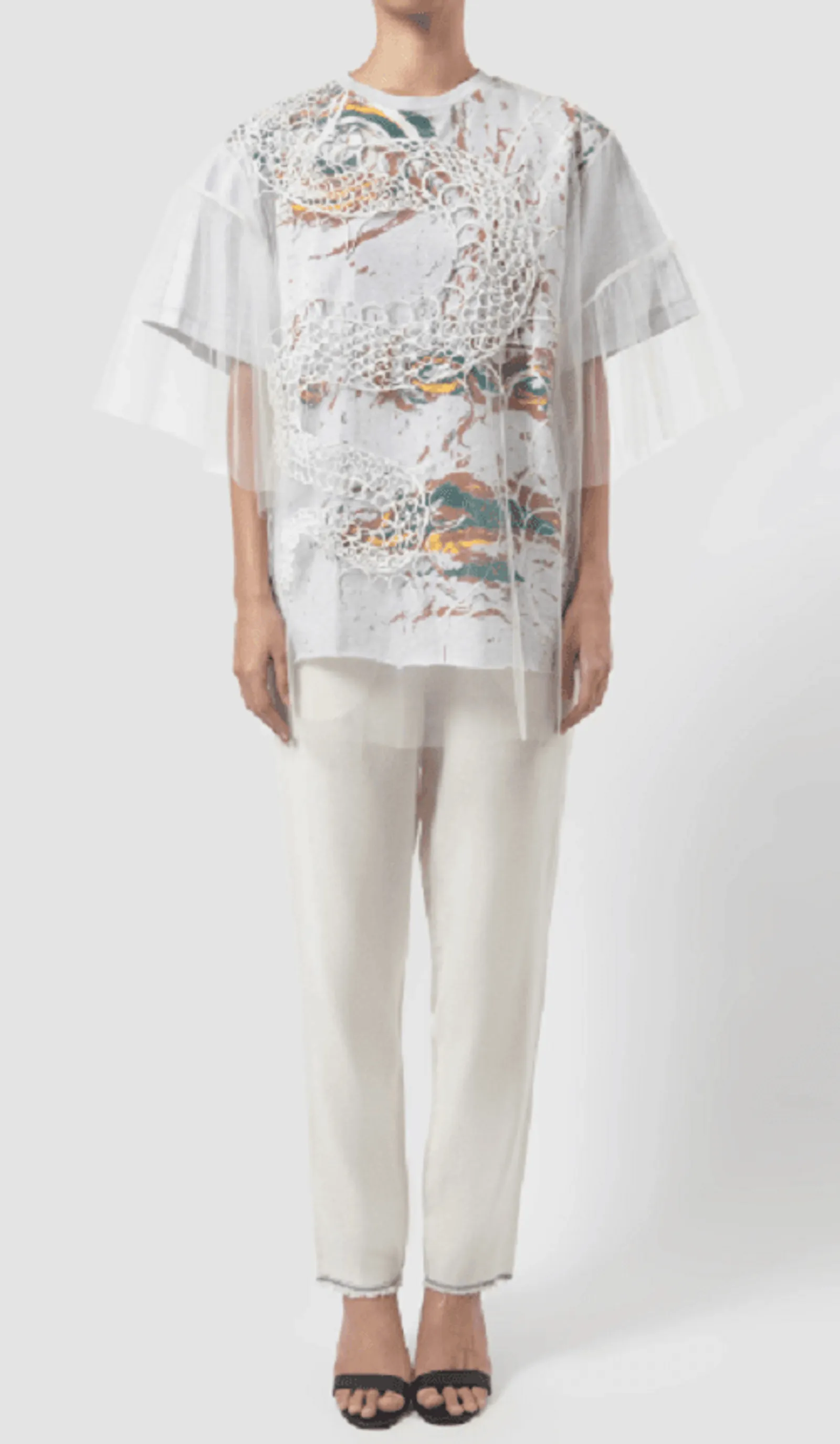 #PopbelaOOTD: Rekomendasi T-shirt Mewah Karya Desainer