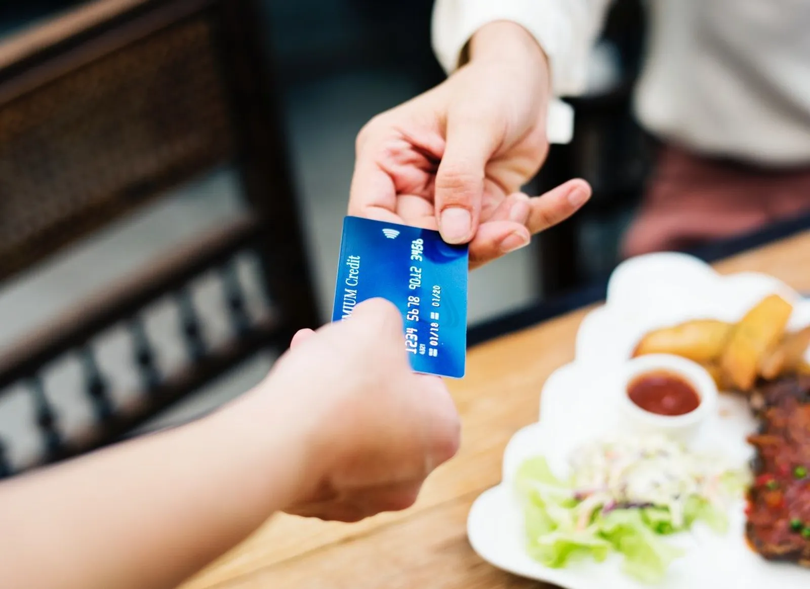 Punya Kartu Kredit, Ini 6 Tips Menggunakannya dengan Cermat