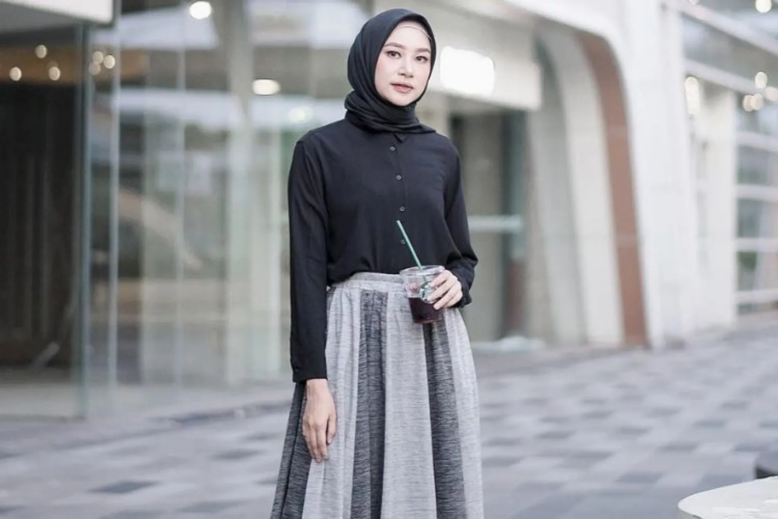 Trend Fashion untuk Busana Muslim yang Paling Kekinian, Wajib Coba!