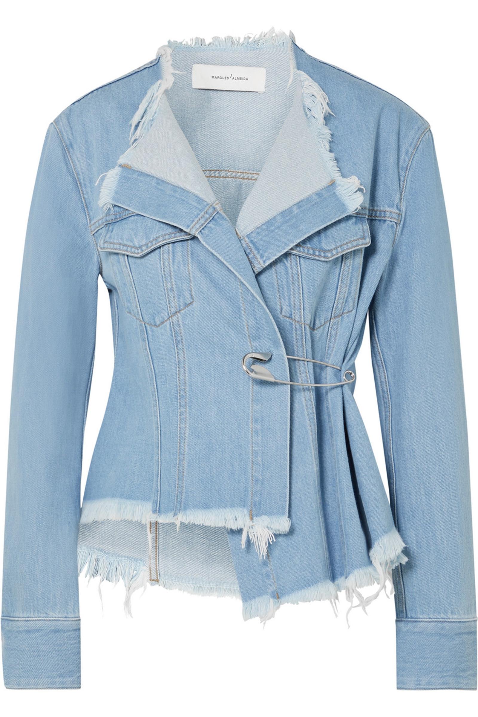 #PopbelaOOTD: Saatnya Tampil Keren Memakai Jaket Denim!