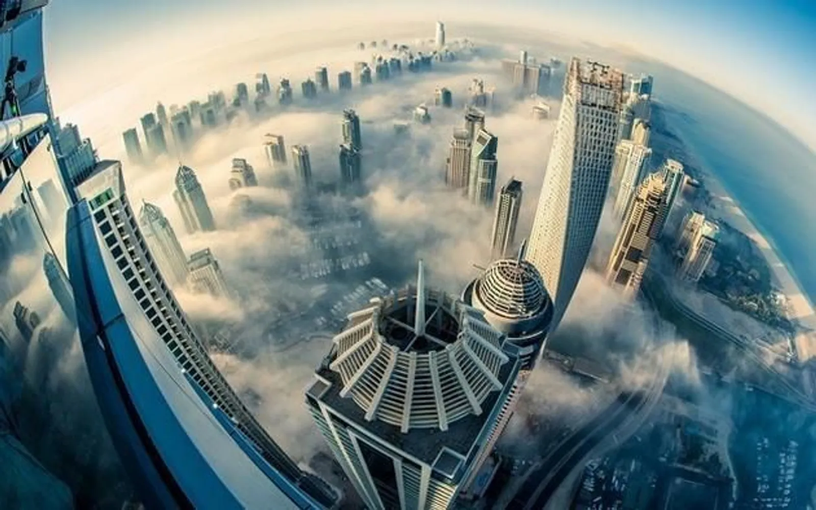 29 Hal yang Bikin Kamu Melongo, Ini  Pemandangan Sehari-hari di Dubai!