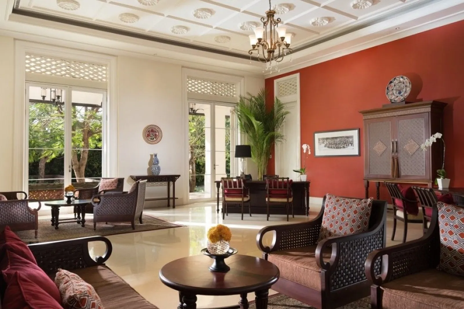 Cocok untuk Staycation, Ini 15 Potret Hotel Mewah Mertua Raffi Ahmad