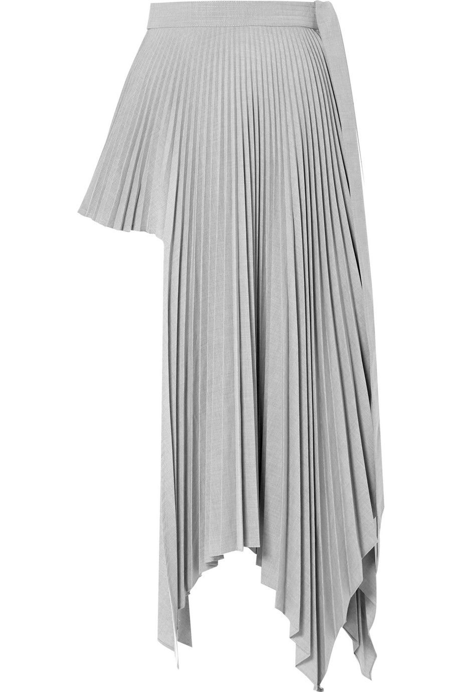 #PopbelaOOTD: Rekomendasi Pleated Skirt Terbaru untuk Gaya yang Chic