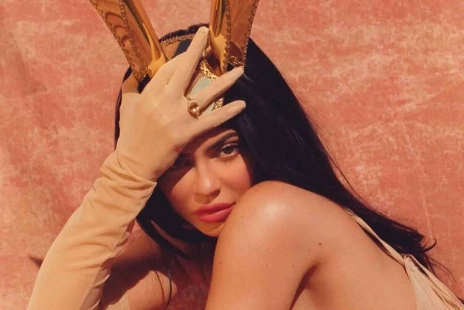 Potret Telanjang Kylie Jenner untuk Majalah Playboy
