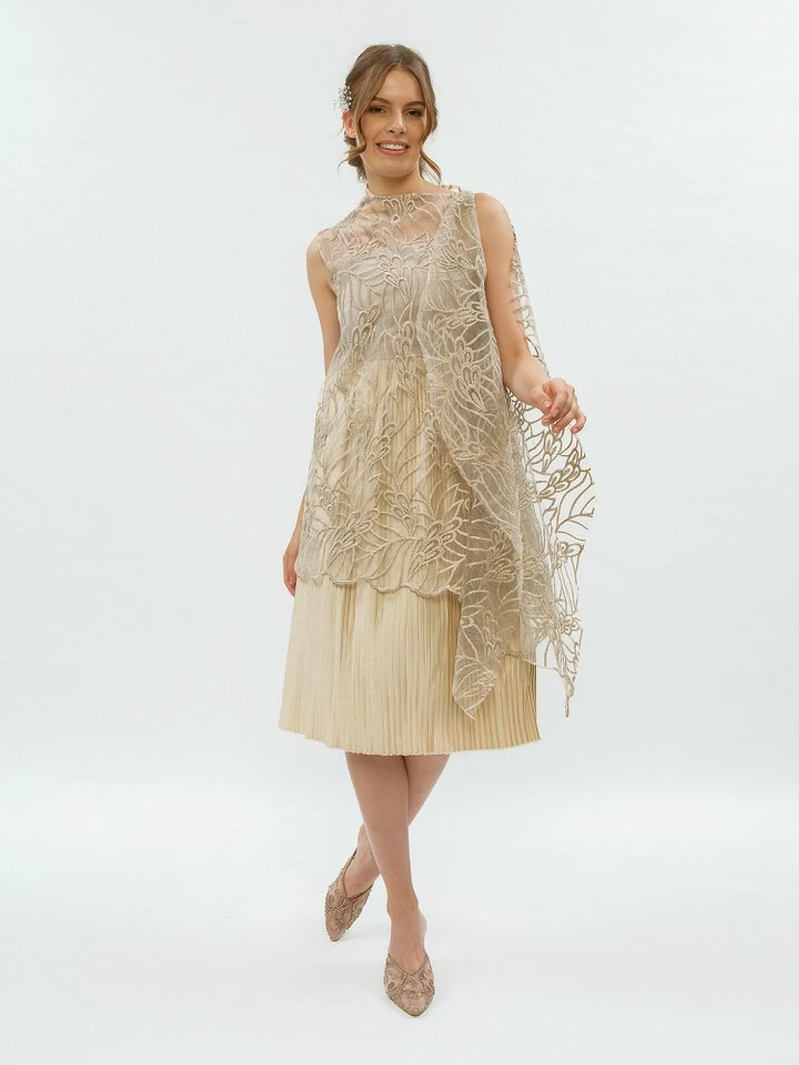#PopbelaOOTD: Pilihan Dress untuk Datang ke Pernikahan Outdoor
