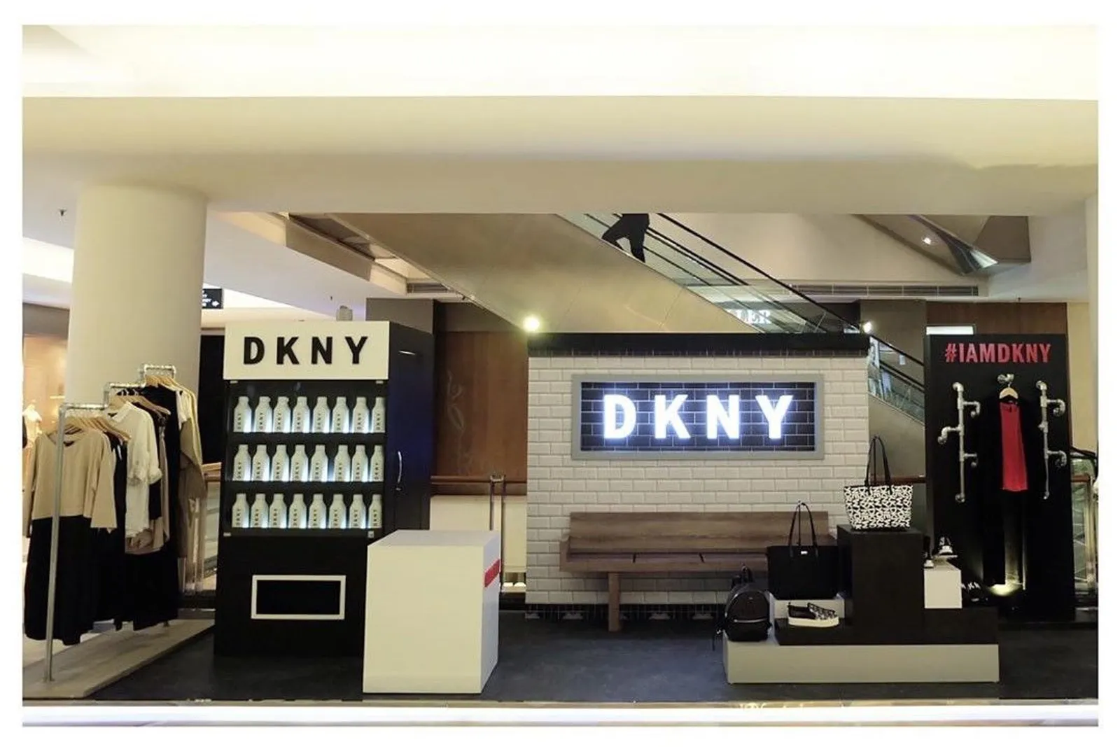 Sambut Anniversary ke-30, DKNY Luncurkan Koleksi Kapsul yang Spesial