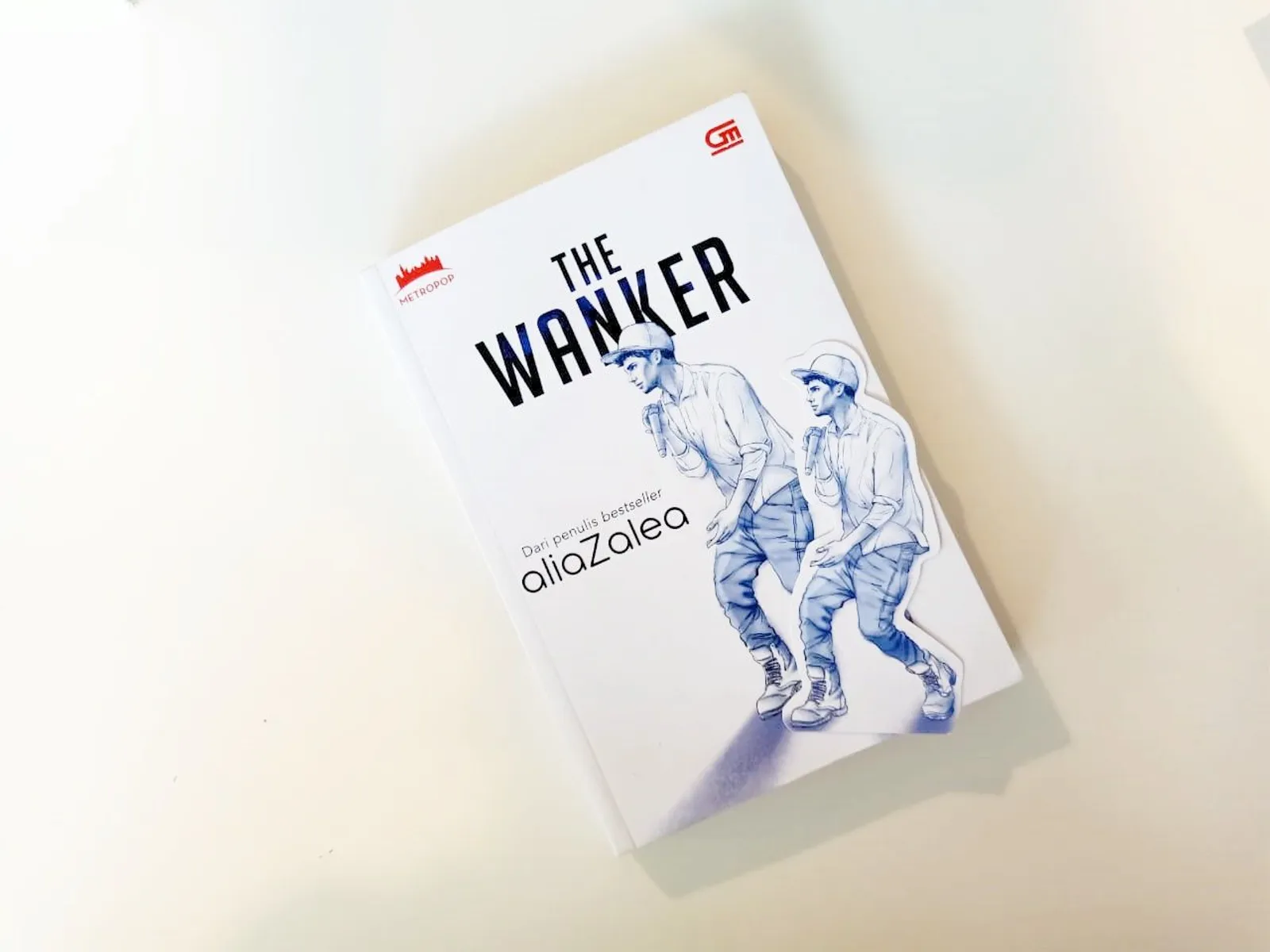 Review Buku The Wanker: Kisah Cinta Jauh dari Kata Romantis dan Manis